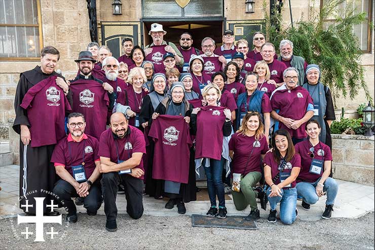 2019 pilgrimage group holding pilgrimage t-shirts