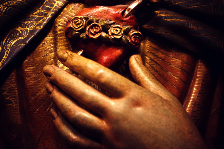 9 Powerful Promises of the Sacred Heart (and What They Mean for You)